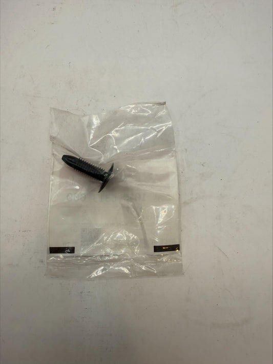 Mahindra Plastic Clip 10406313000