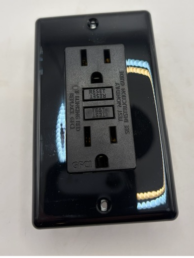 Faith GFCI Receptacle, Black (GLS-15A-BK) 40E07250A