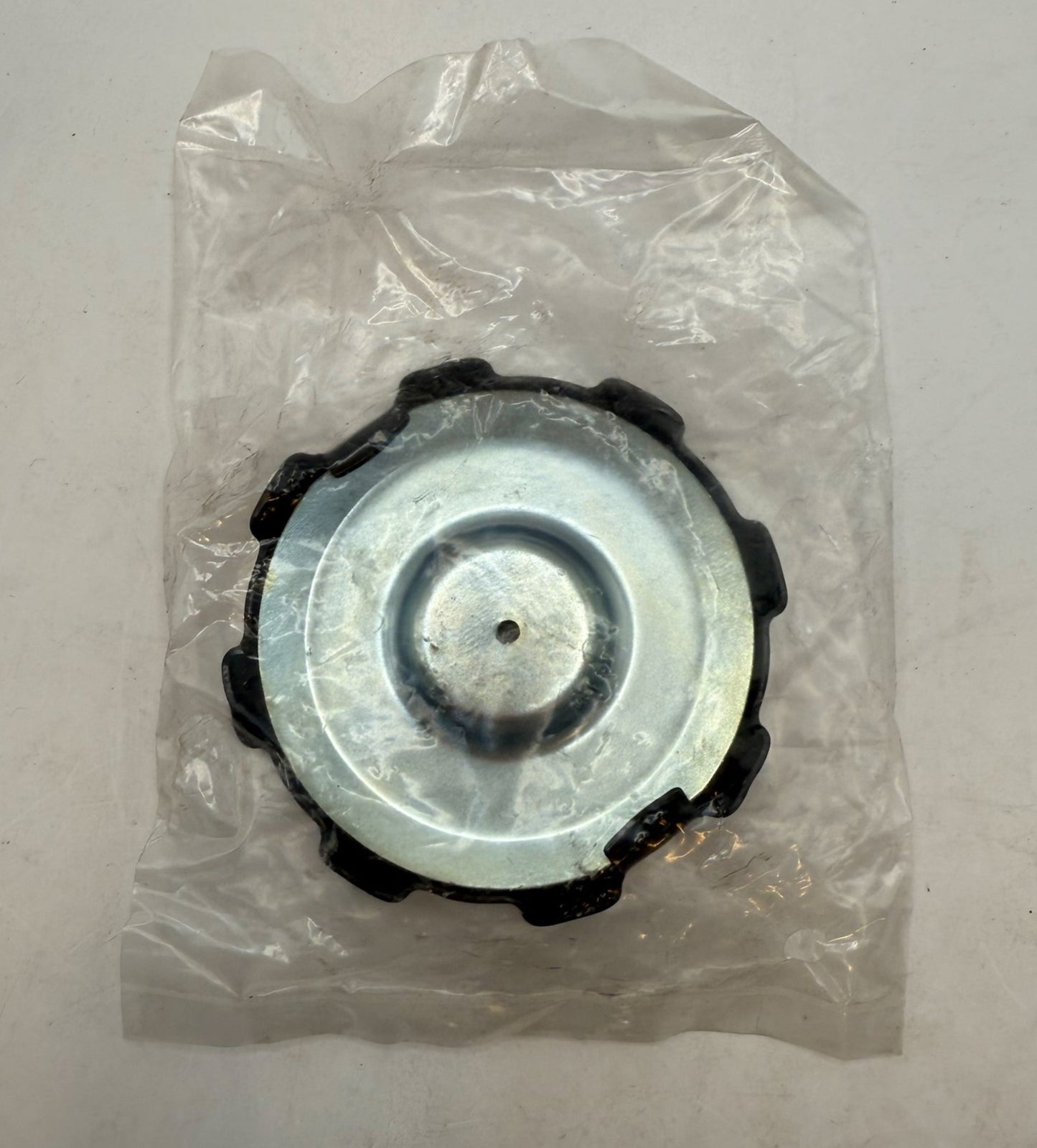 Mahindra Fuel Cap 09805000004