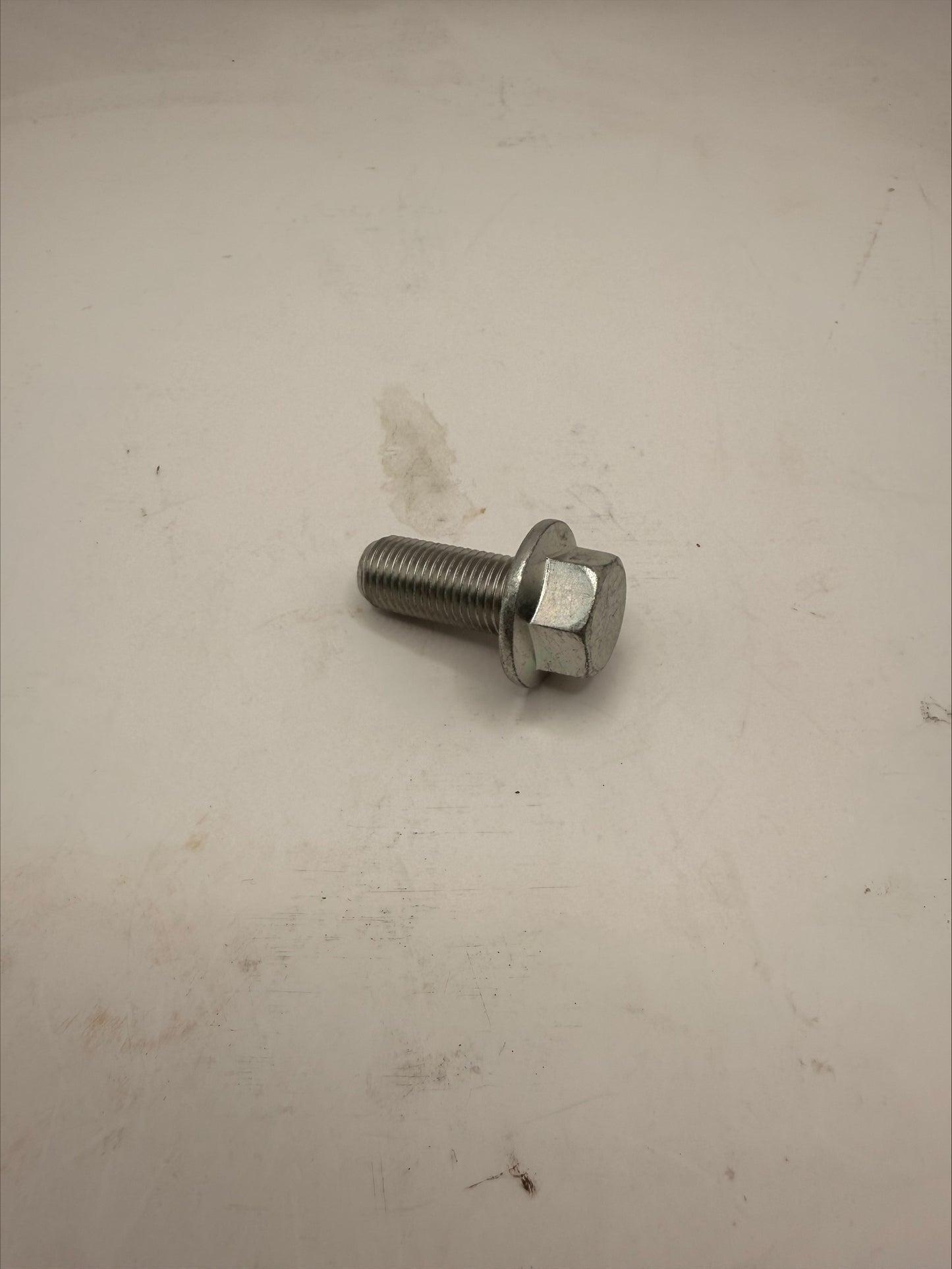 Mahindra Screw Hex SF0202319
