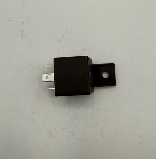 Mahindra ECU Relay E007701669D91