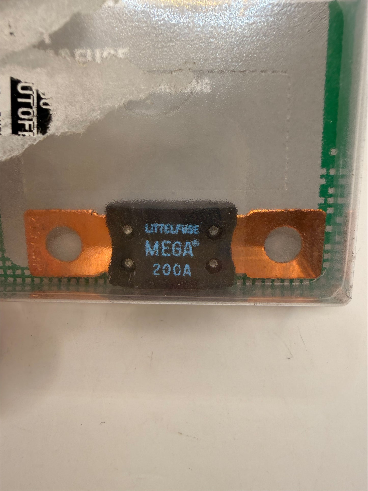 Mega Fuse MEG200BP