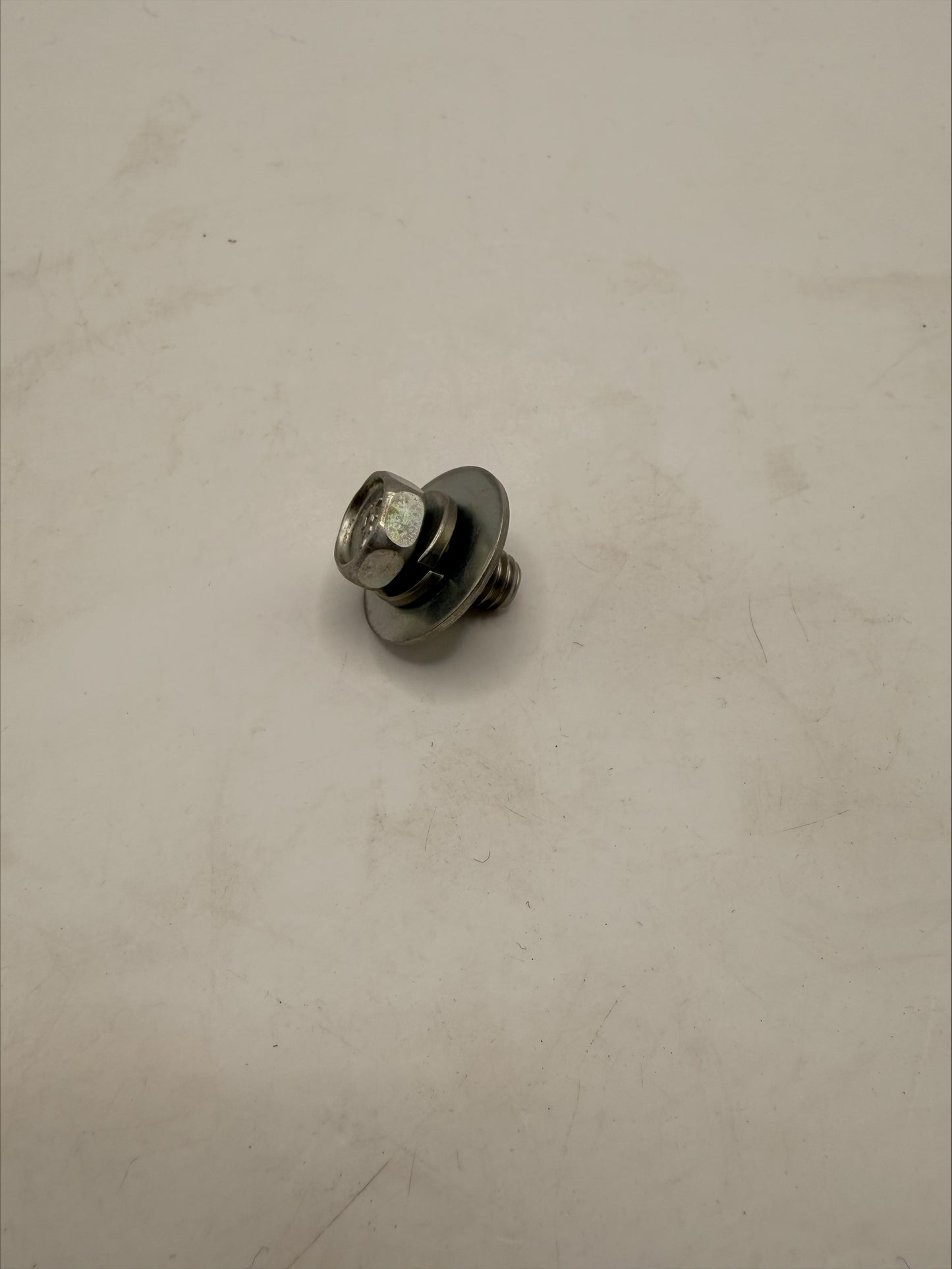 Mahindra Hex Bolt - V2193606012