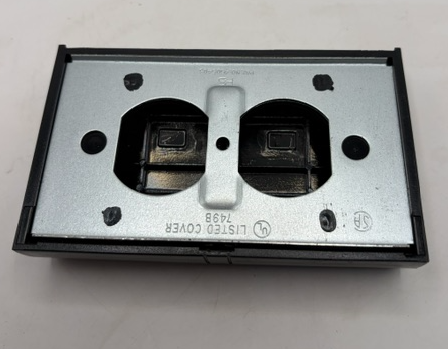 Weather Proof Receptacle Cover 20X39110A