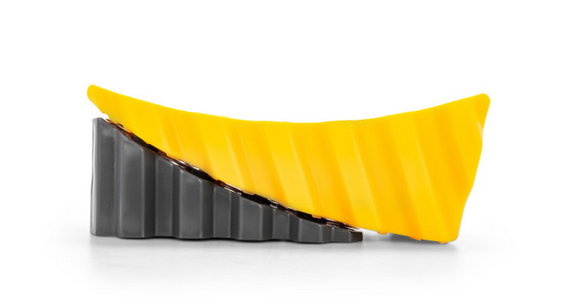 Camco Curved Camper/Rv Leveler & Rv Wheel Chock-Heavy Duty Honeycomb Design-Compatible w/Trailers up  to  30,000 lb-1 Pack 44423