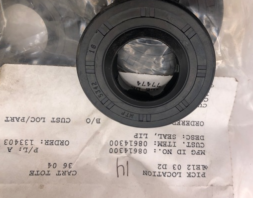Ariens/Gravely Oil Seal 08614300