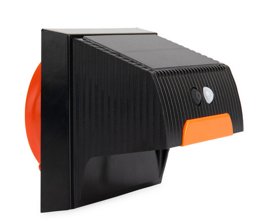 Camco RV Bumper Cap Solar Light 40332