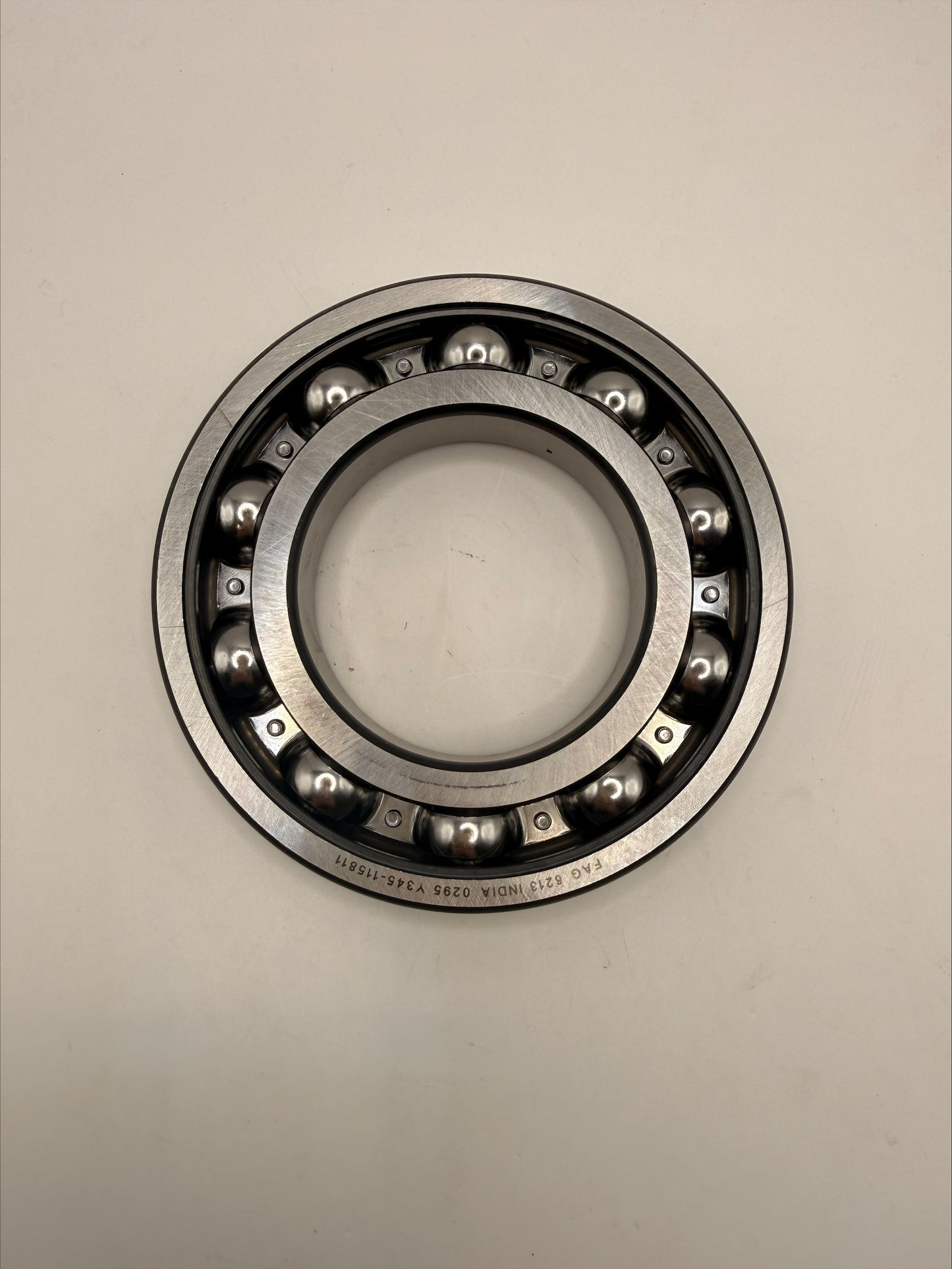 Mahindra Ball Bearing Hub 006504594D1