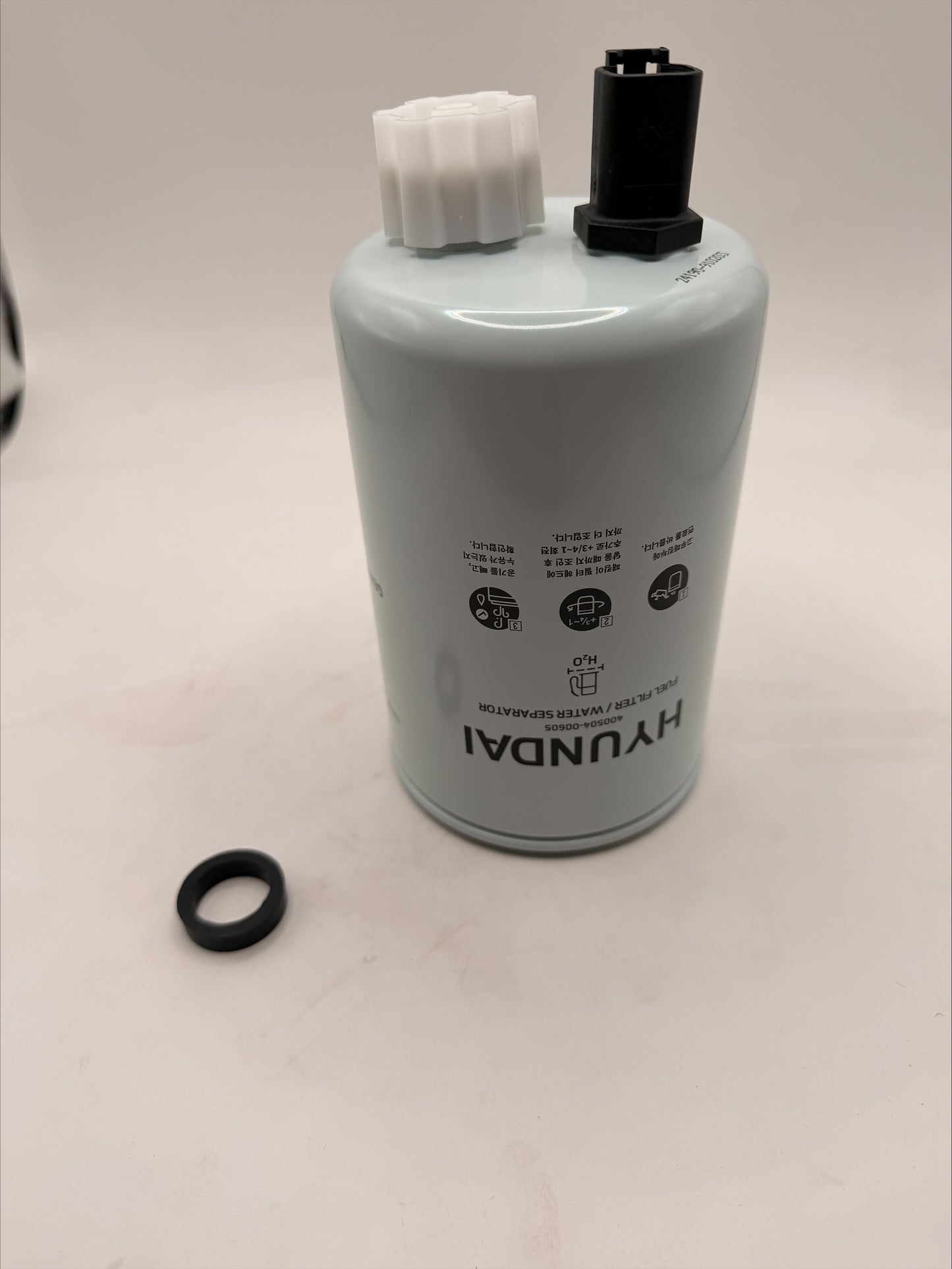 Mahindra Fuel Filter - 400504-00605