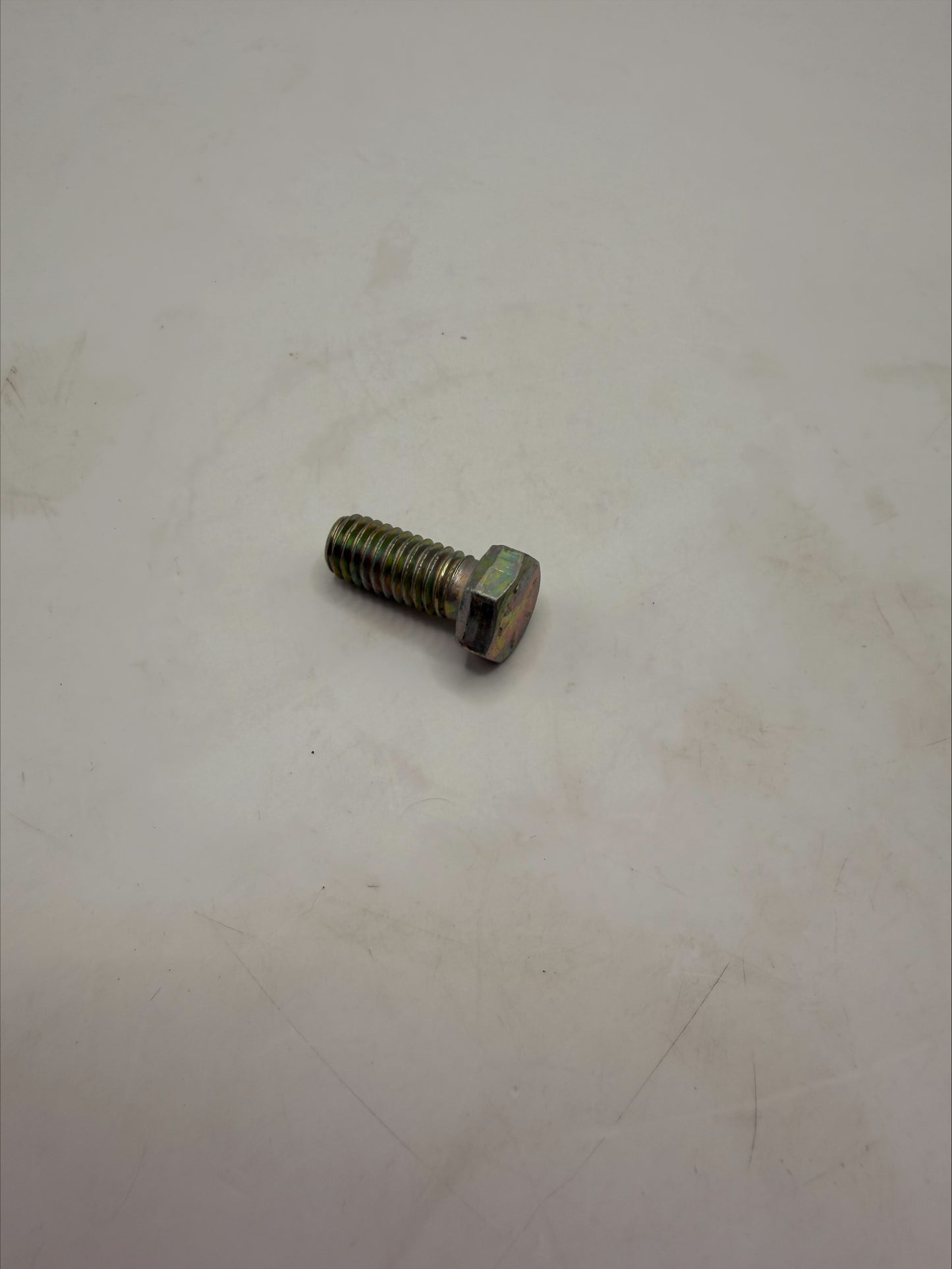 Mahindra Bolt 3/8 x 7/8 - 000179838