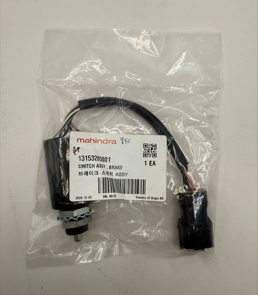 Mahindra Brake Switch 13153285001