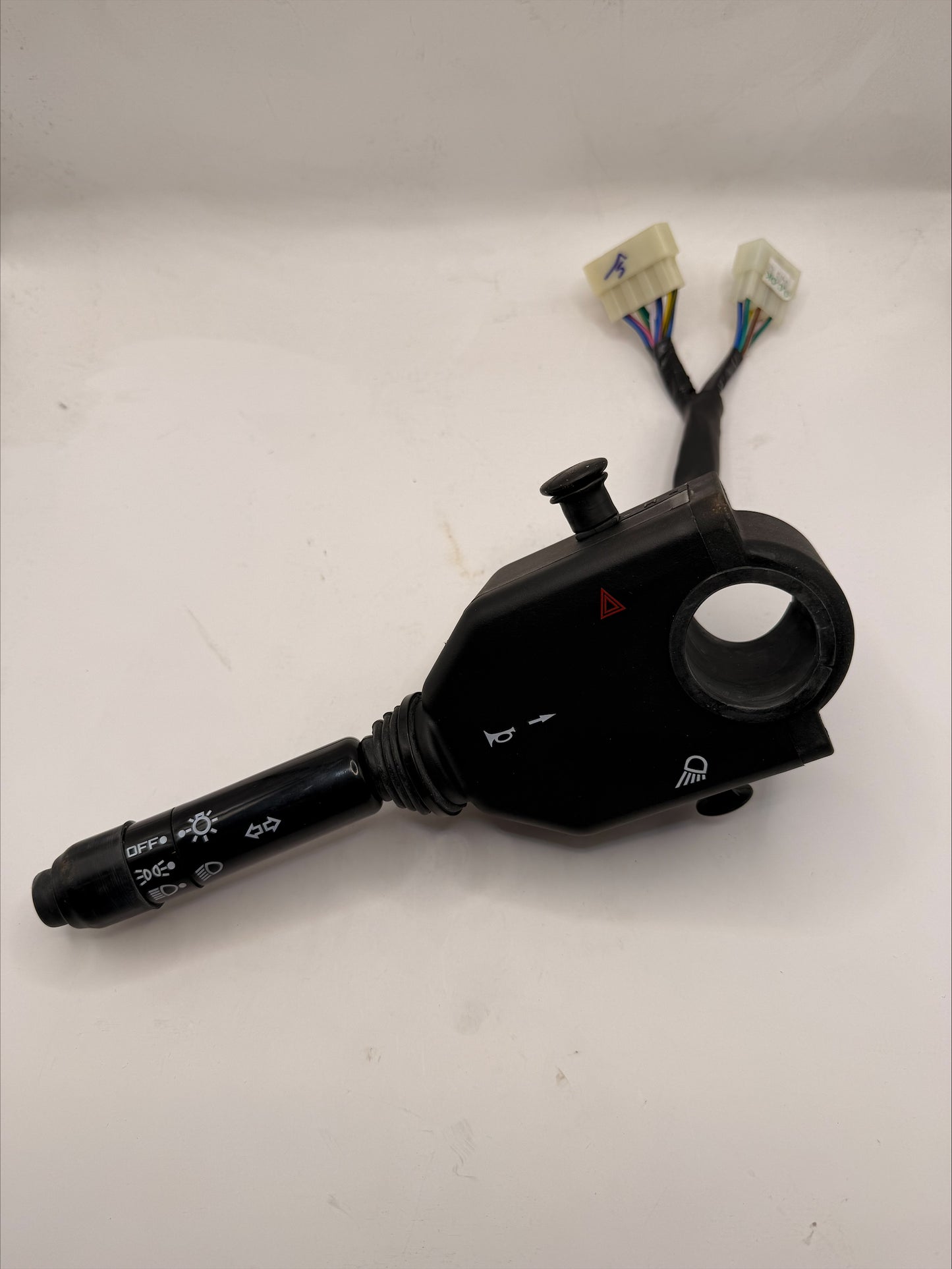 Mahindra Combination Switch 005559419A93