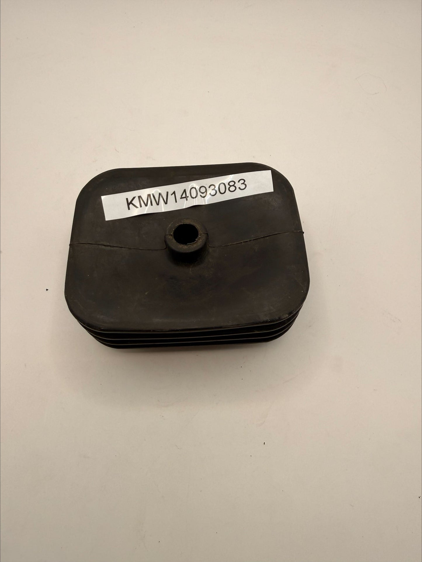 Mahindra Rubber Boot KMW14093083
