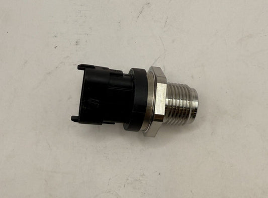 Fuel Rail Sensor 0281006425
