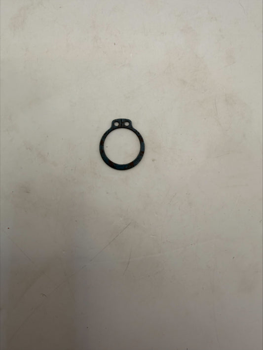 Mahindra C Ring V7041400150