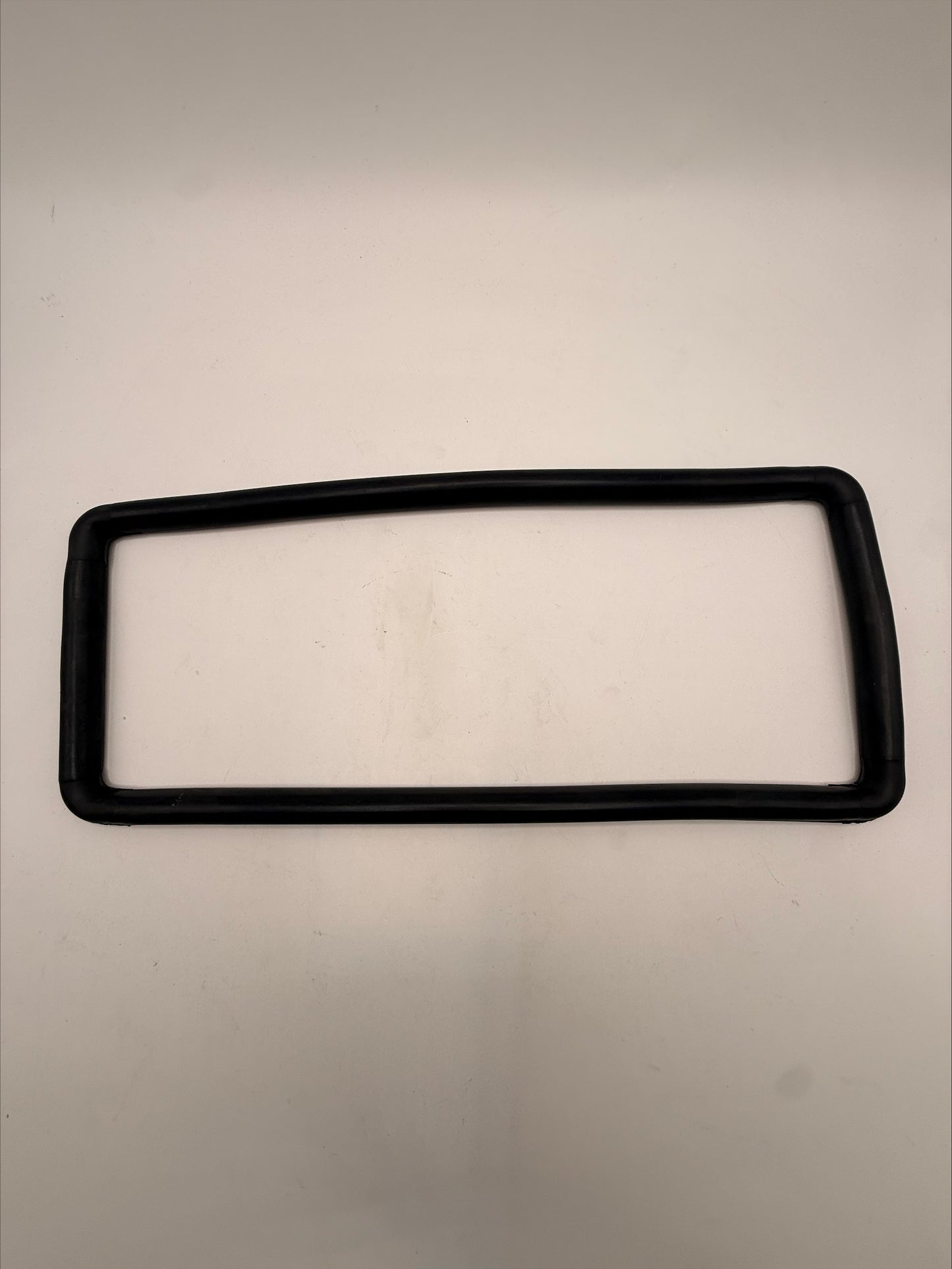 Mahindra Head Lamp Beading 000061050M01