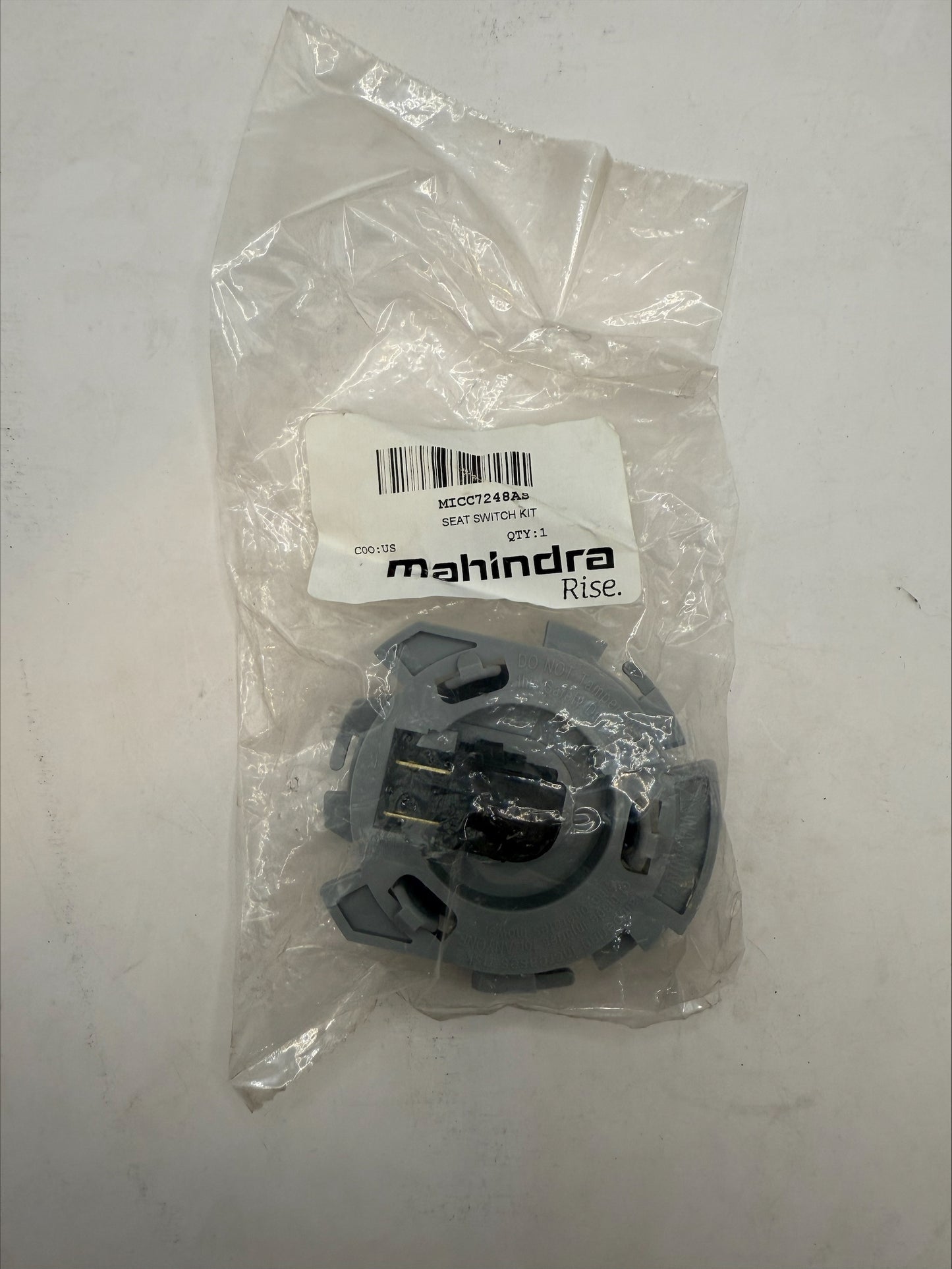 Mahindra Seat Switch MICC7248AS