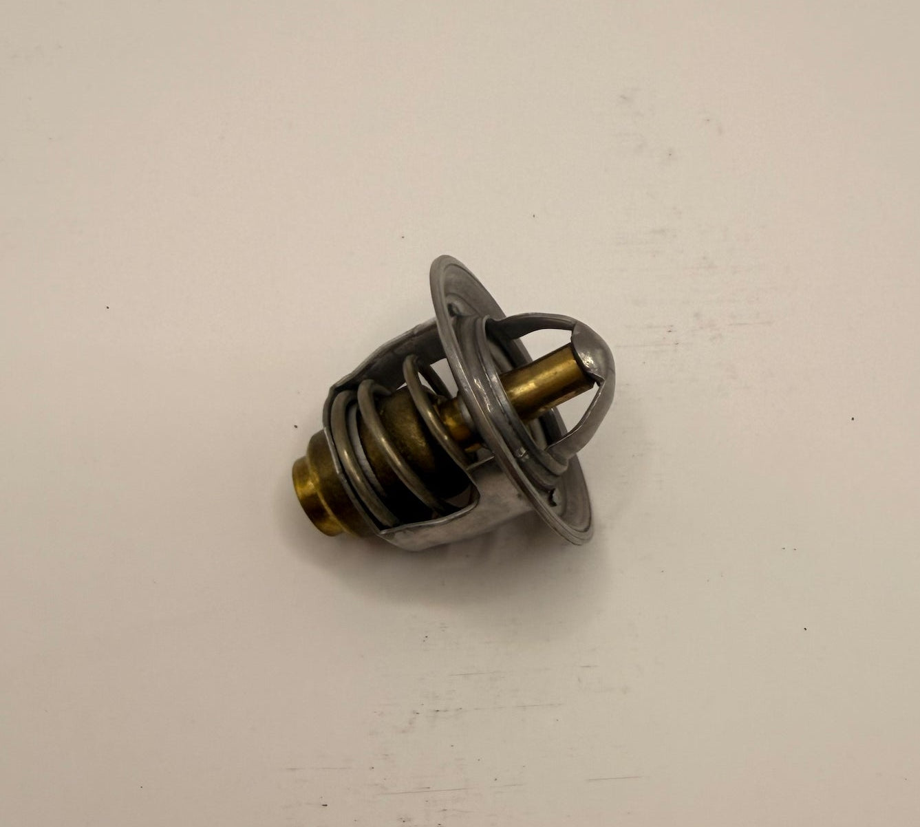 Mahindra Thermostat 006054236K01