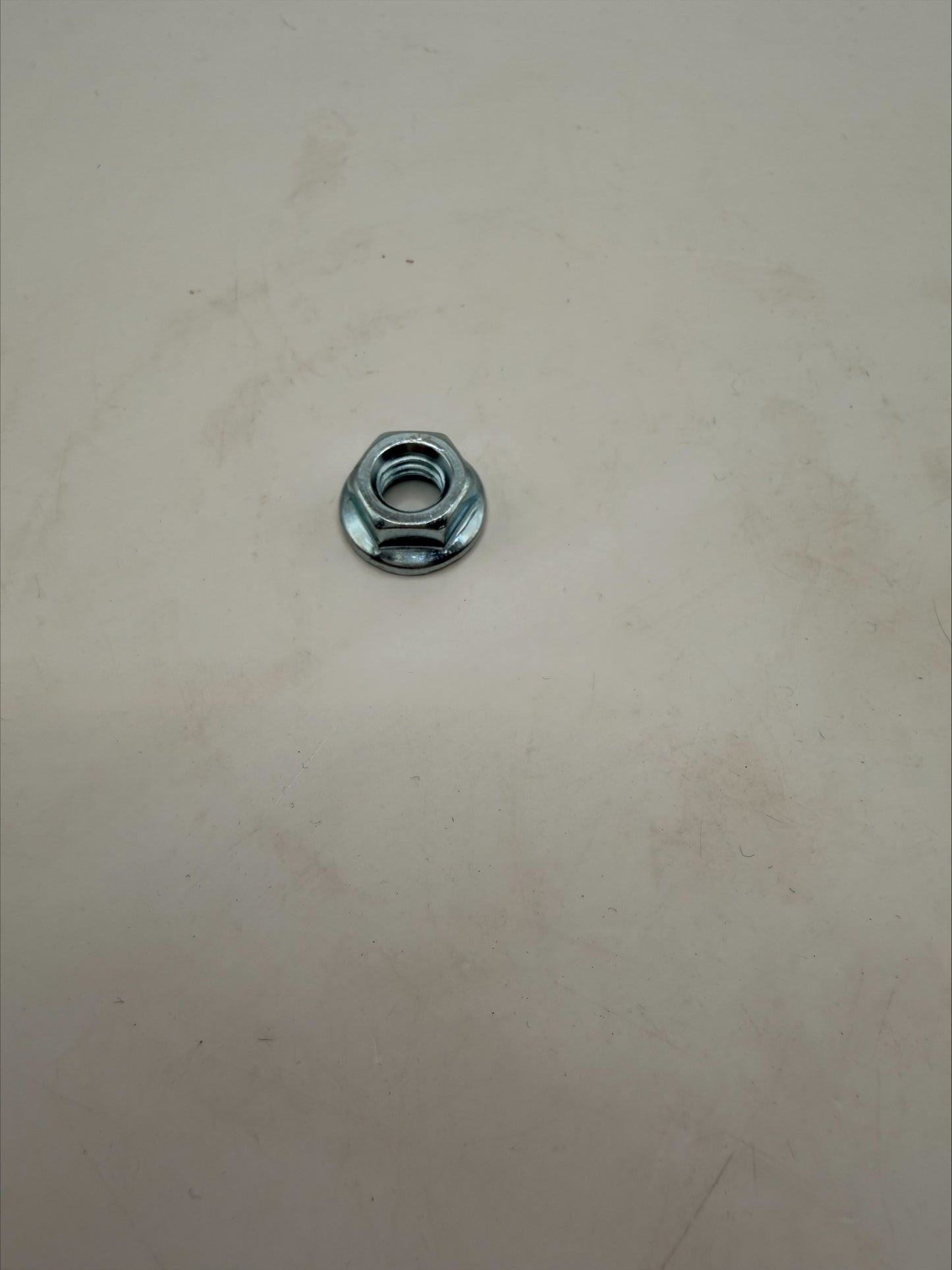Mahindra 5/16 Nut - L1009800045