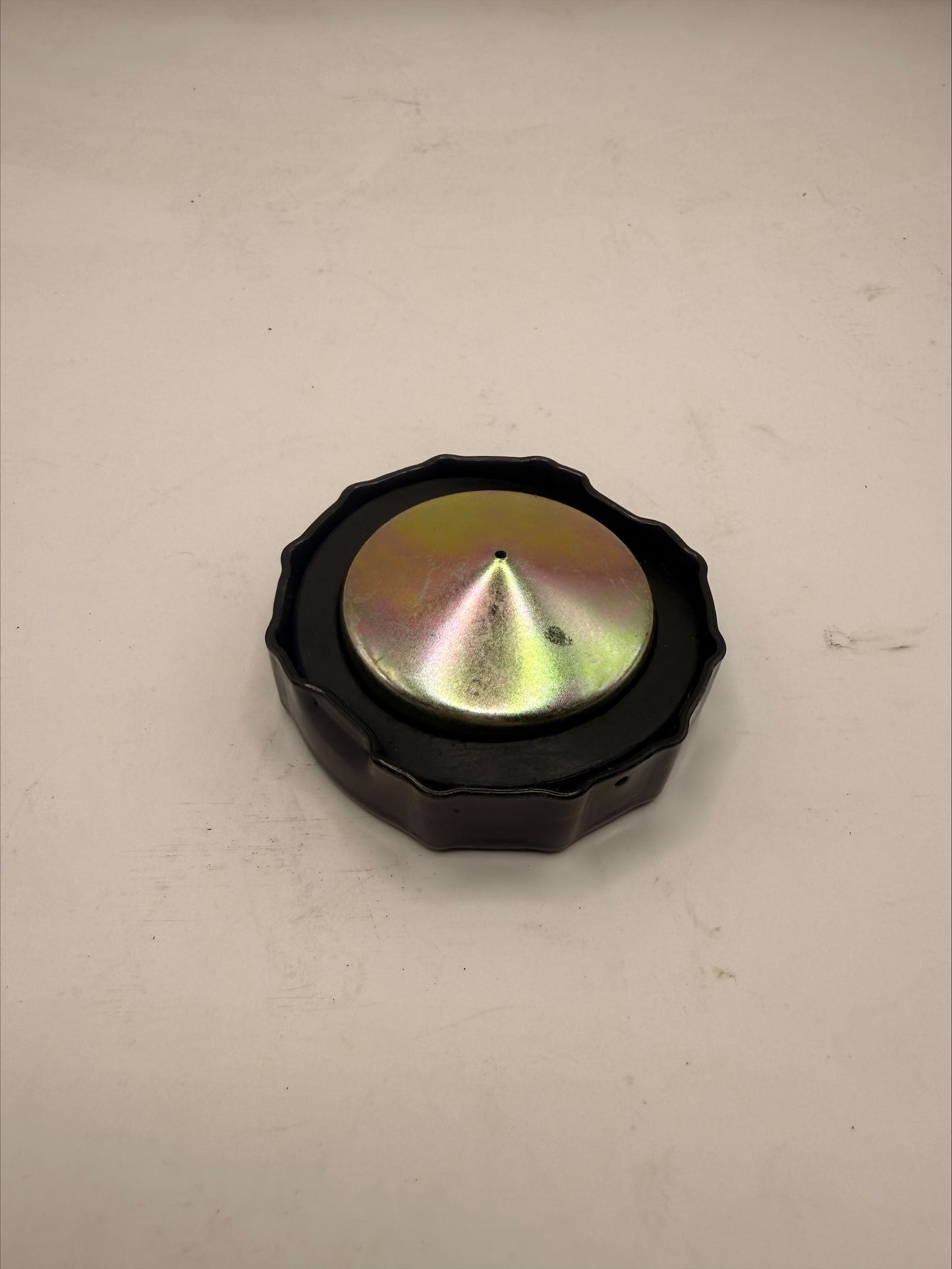 Mahindra Fuel Cap 005554361R93